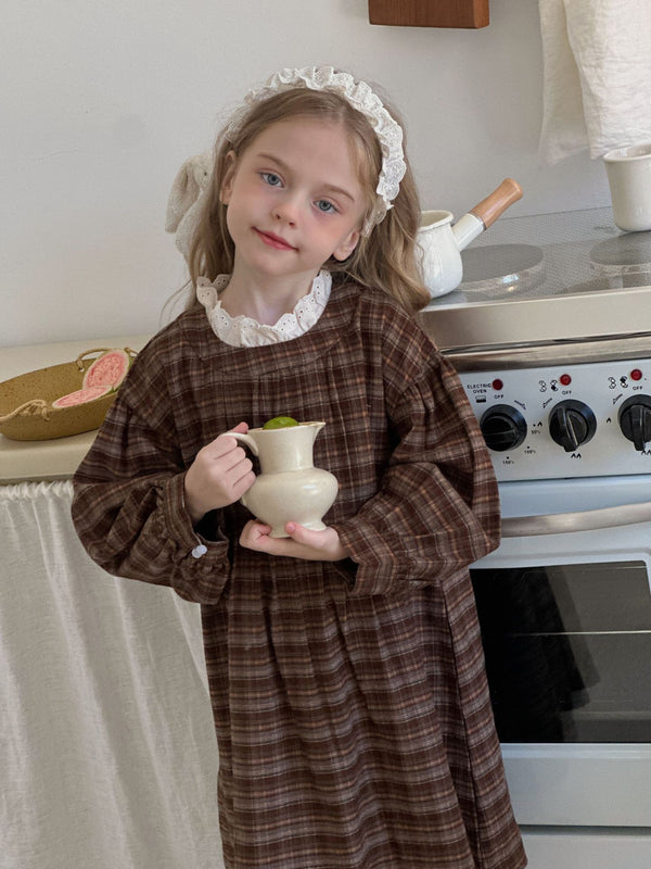 Girls Plaid Wool Dress | Vintage Princess Outfit with Lace Collar